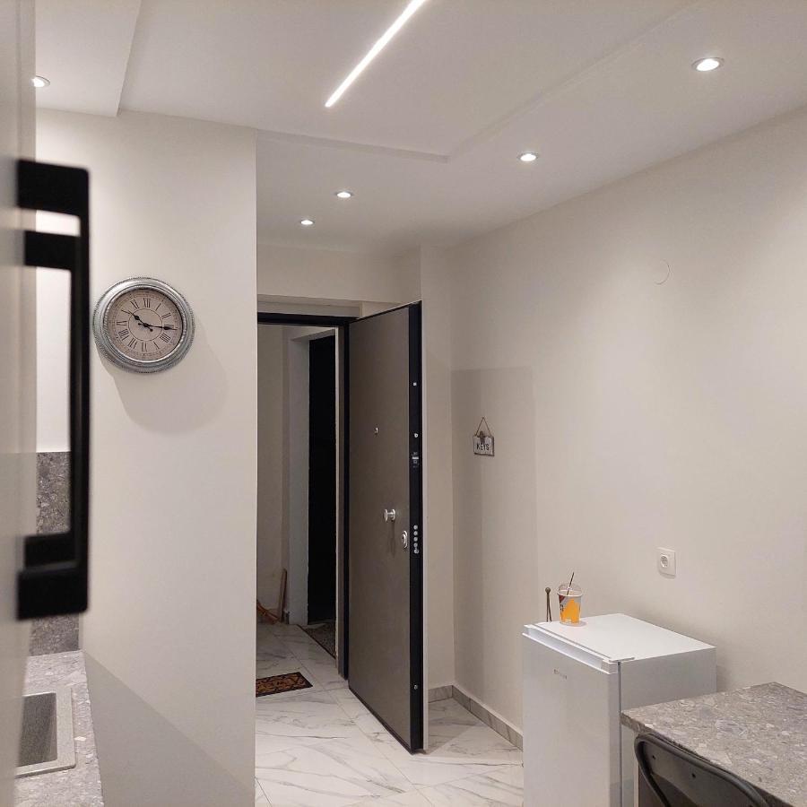 Budget Apartment To The Center 1 塞萨洛尼基 外观 照片